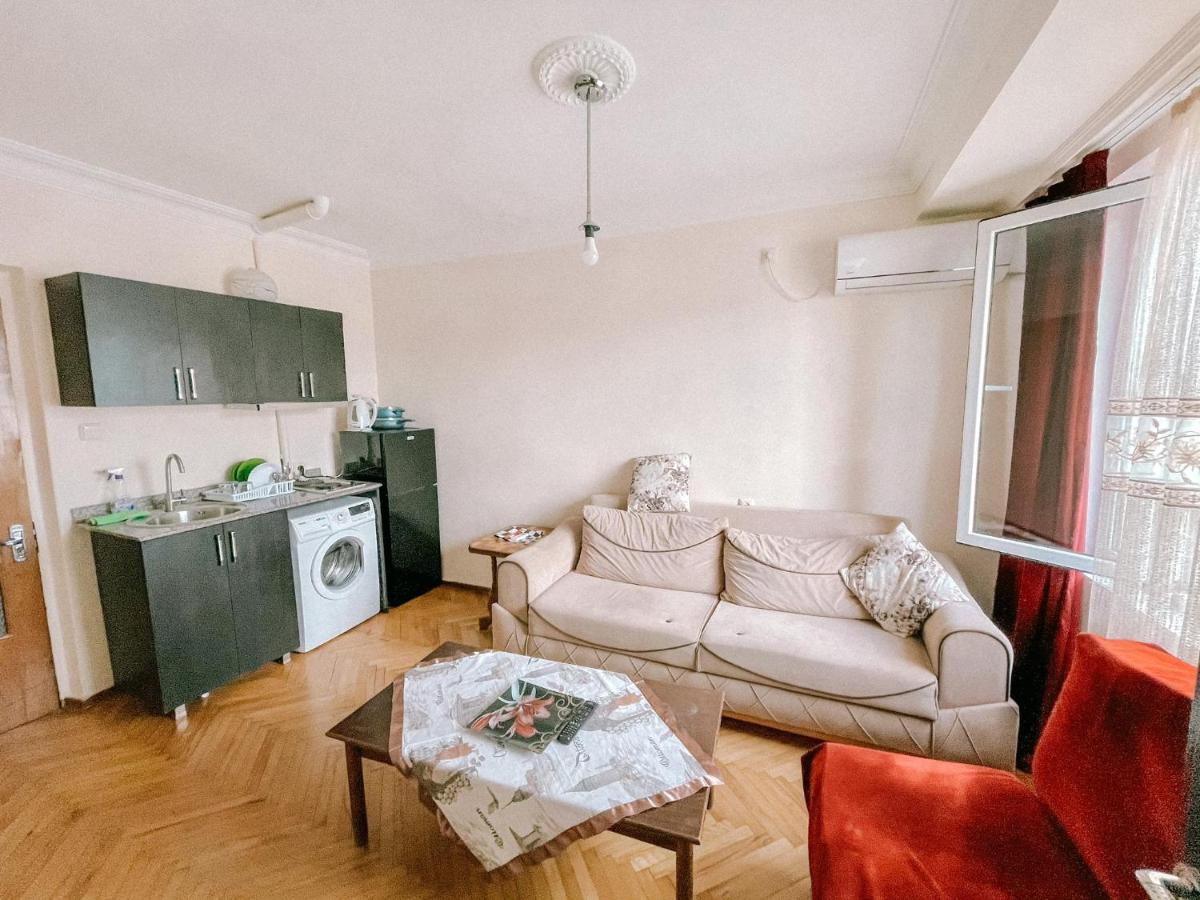 Naira Apartment باتومي المظهر الخارجي الصورة
